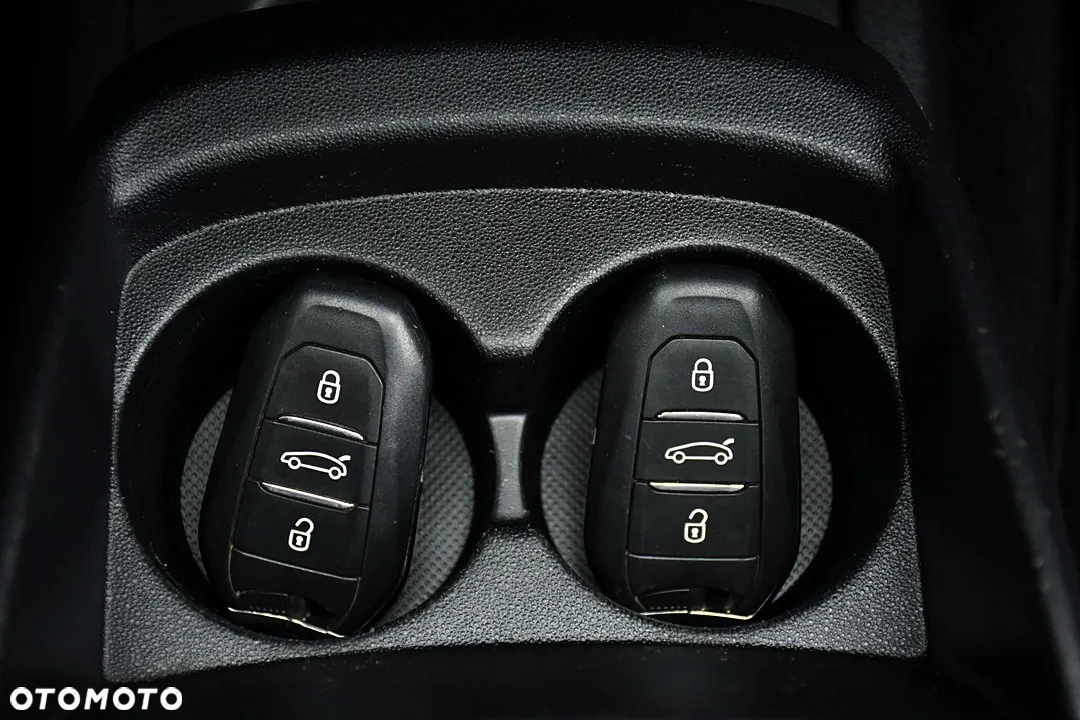 Citroën C4 SpaceTourer BlueHDi 130 Stop&Start EAT8 SELECTION - 25