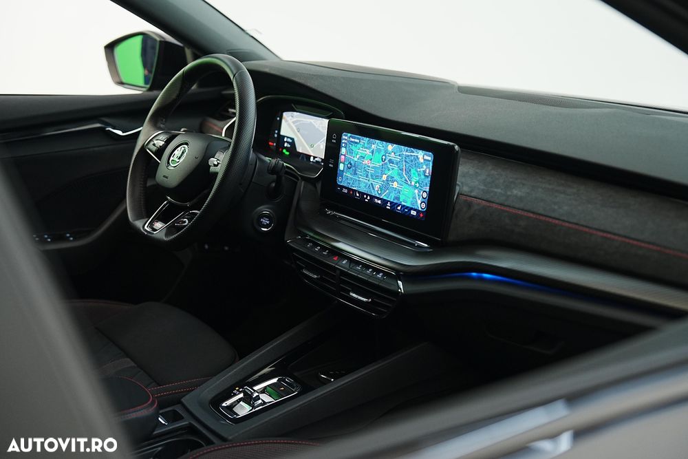 Skoda Octavia 1.4 TSI DSG RS First Edition - 24