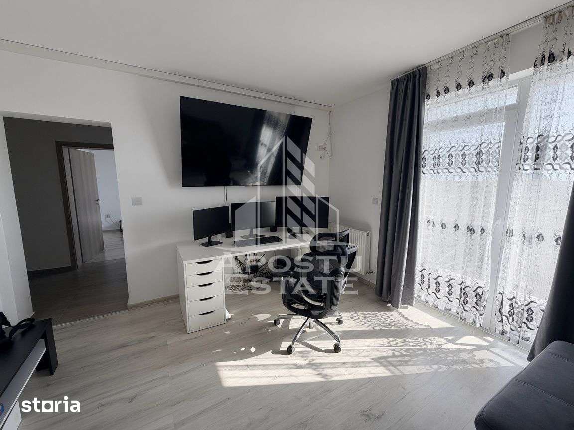 Apartament 2 camere de vanzare, loc de parcare, zona Giroc — fotografia 1