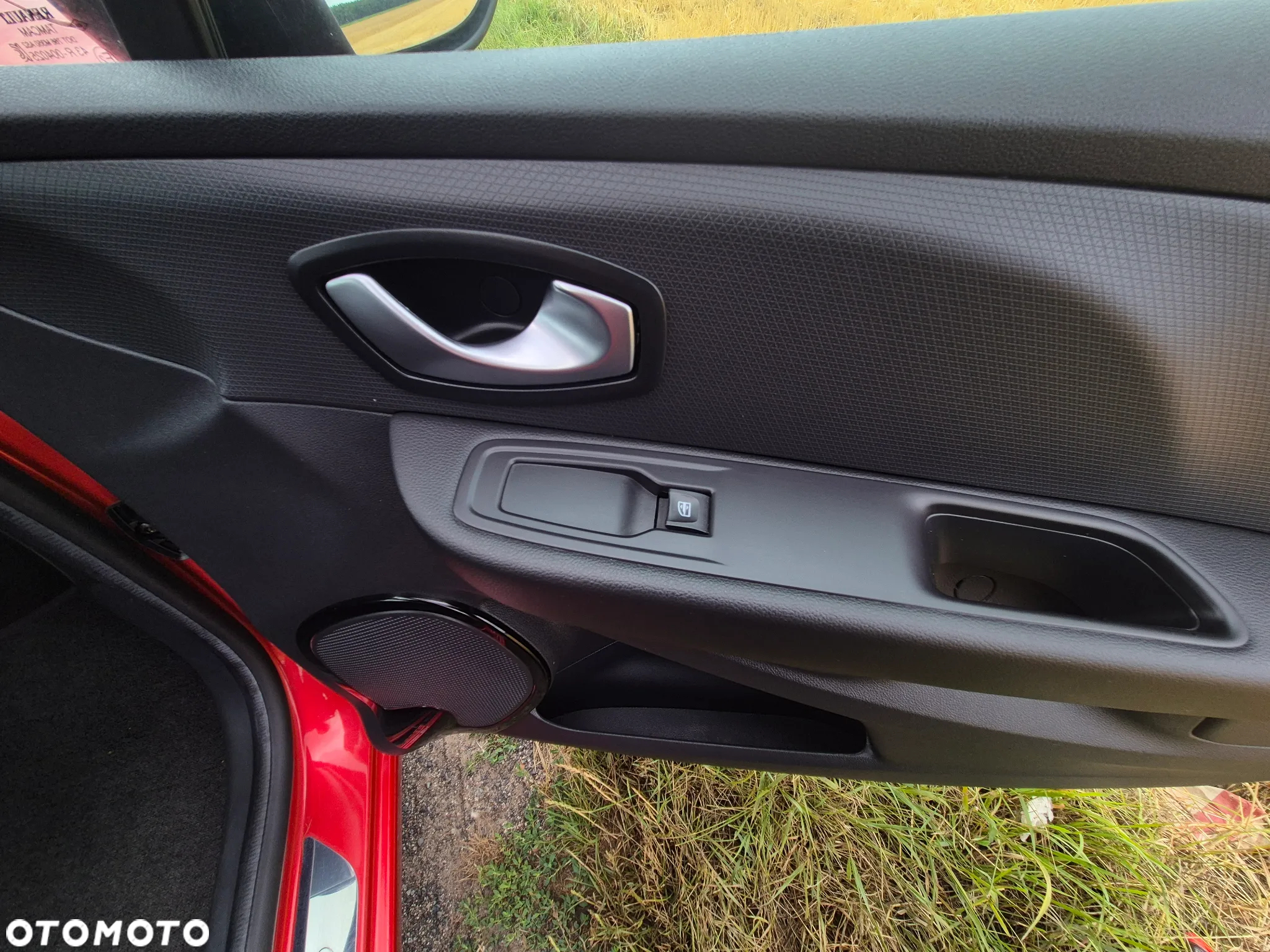 Renault Clio 1.2 16V Limited EU6 - 25