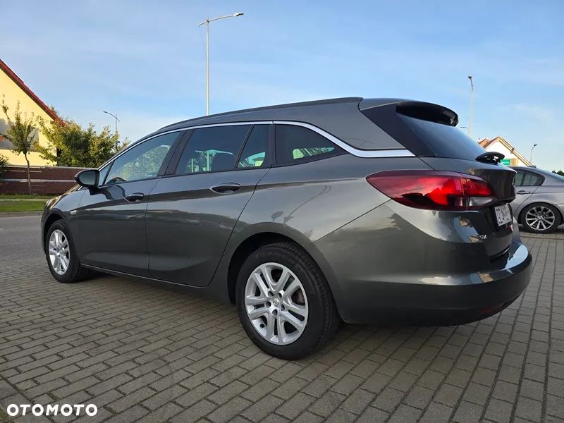 Opel Astra - 3