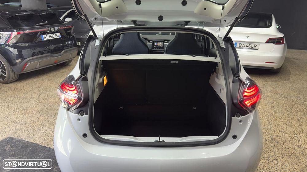 Renault Zoe (c/ Bateria) Zen 50 - 44