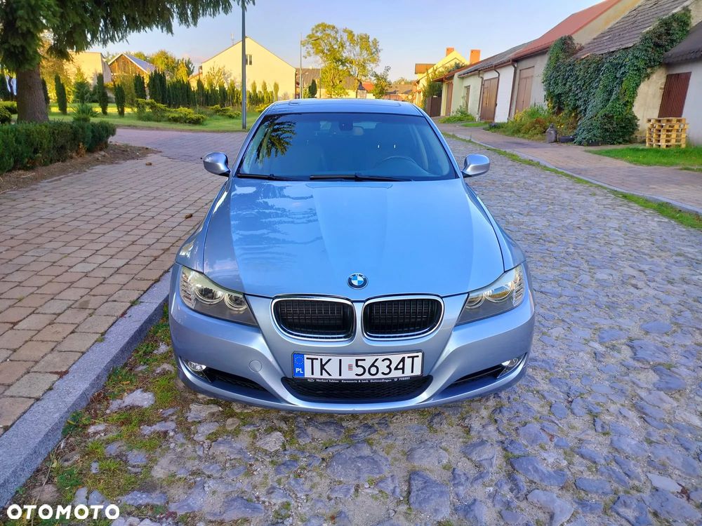BMW Seria 3 320i Edition Lifestyle - 12