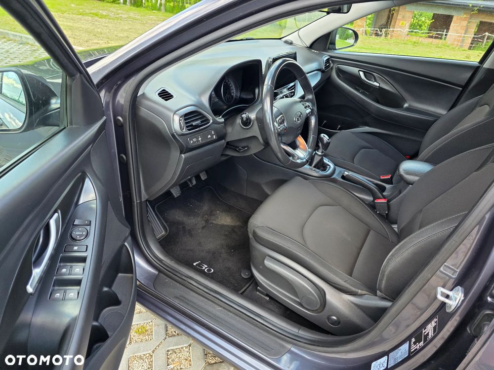 Hyundai i30 1.0 T-GDI Connect & Go - 7
