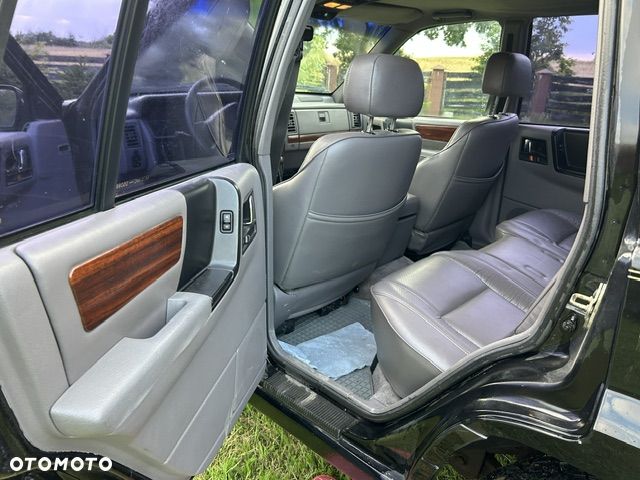 Jeep Grand Cherokee 5.2 Limited - 11