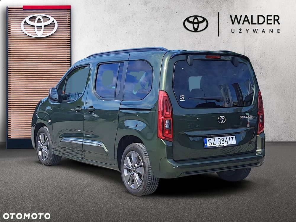 Toyota Proace City Verso 1.5 D-4D Family - 3