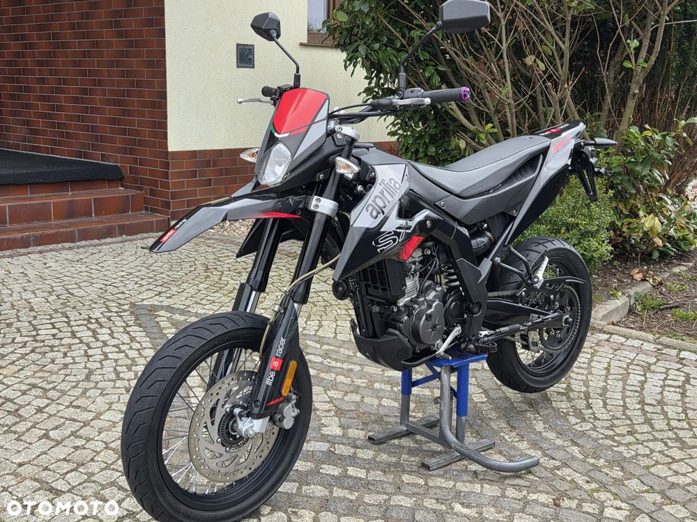 Aprilia SX - 1