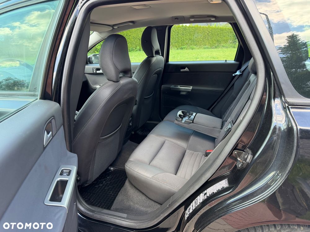 Volvo V50 1.8 - 15