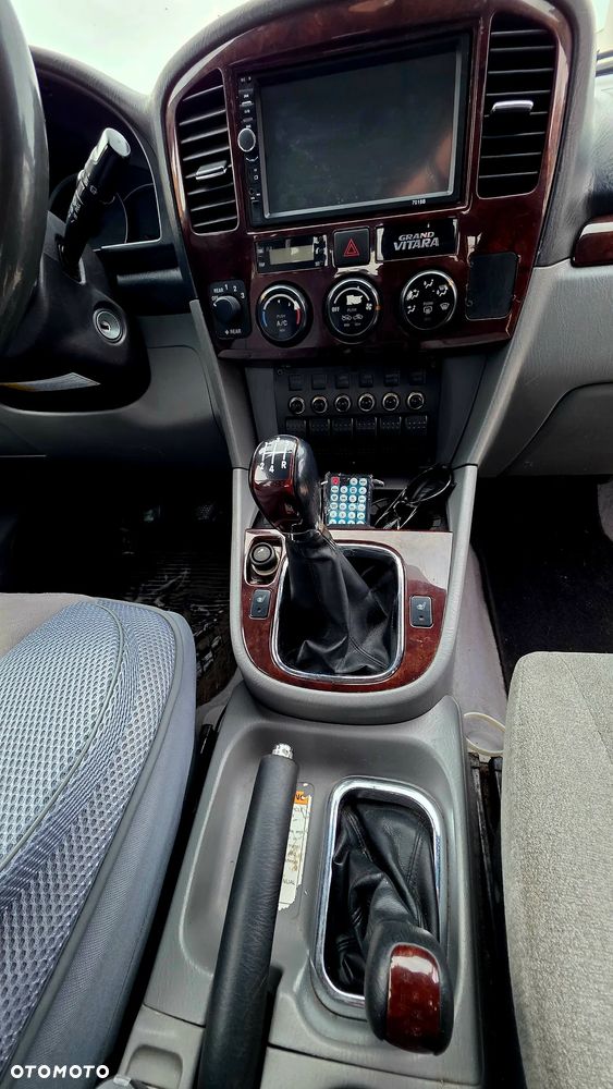 Suzuki Grand Vitara - 14