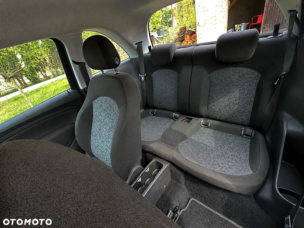 Opel Adam 1.2 - 11