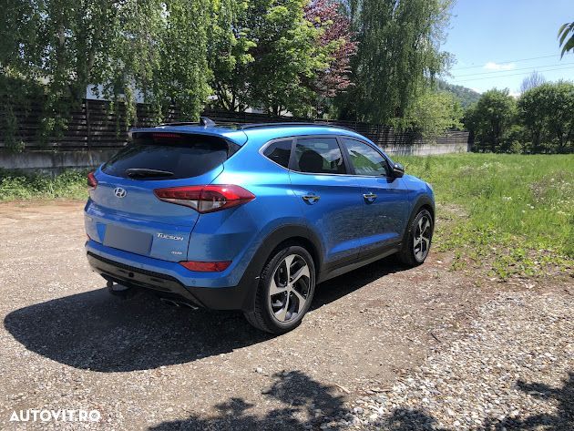 Hyundai Tucson 2.0 CRDI 4WD 6AT Luxury+ - 1