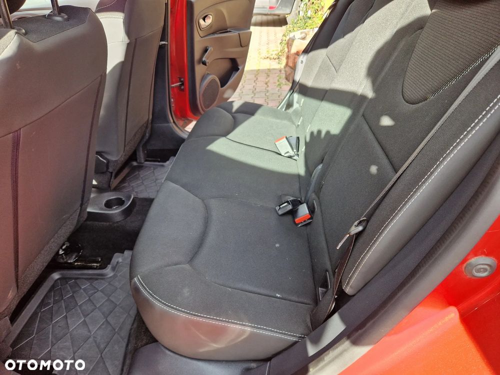 Renault Clio 0.9 TCe Life - 14