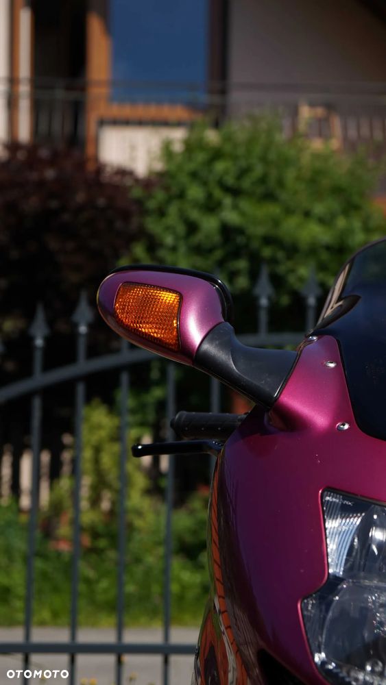 Honda CBR - 18