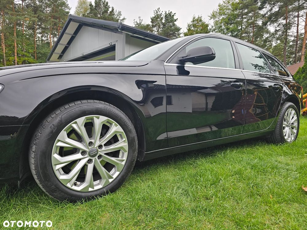 Audi A4 Avant 2.0 TDI - 32