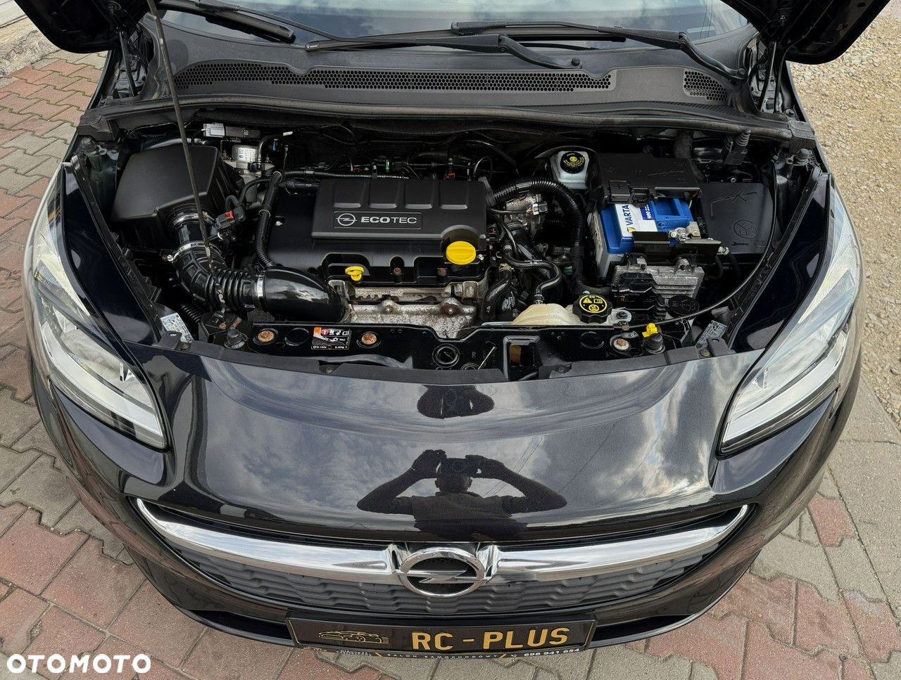 Opel Corsa 1.4 T Cosmo S&S - 36
