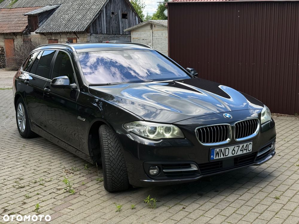 BMW Seria 5 520d xDrive - 6