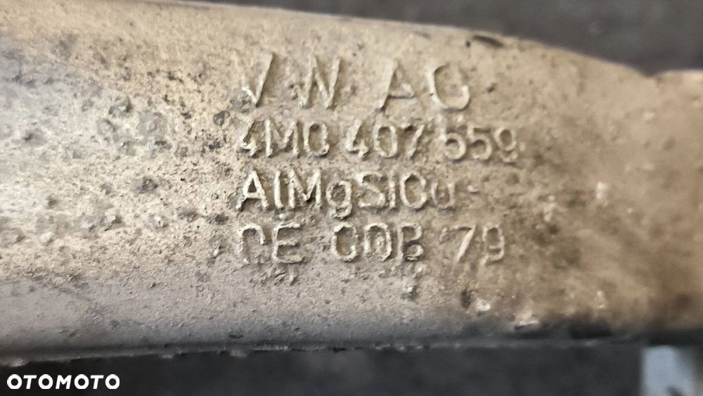 AUDI Q7 II 4M LIFT 3.0 TDI 2019 SUV AUTOMAT 286KM 4M0407559 Zwrotnica koła lewego przedniego - 4