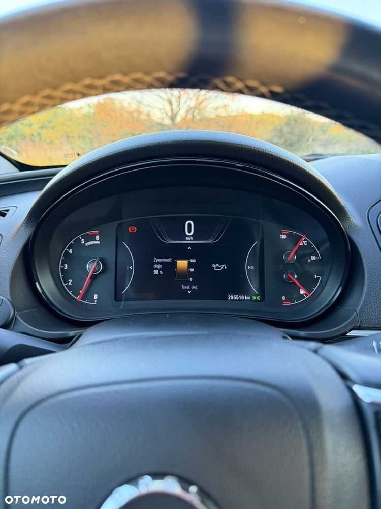 Opel Insignia - 14