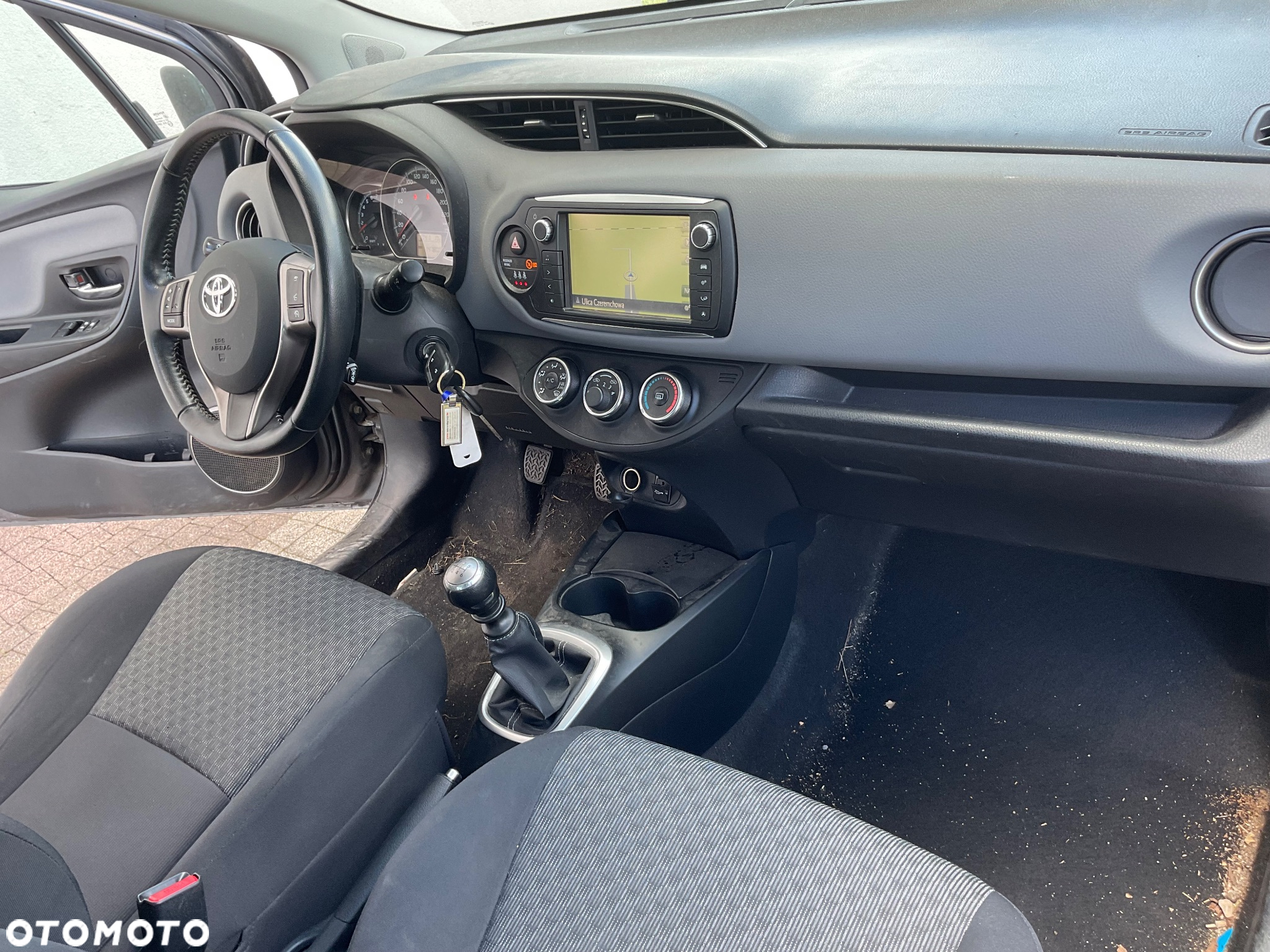 Toyota Yaris 1.33 Dynamic EU6 - 10