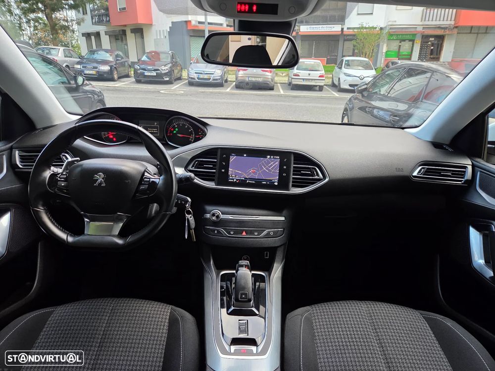 Peugeot 308 PureTech 130 GPF EAT8 Stop & Start Active Pack - 22