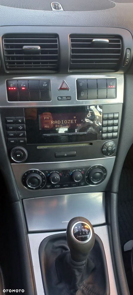 Mercedes-Benz Klasa C 180 T Kompressor Avantgarde - 15