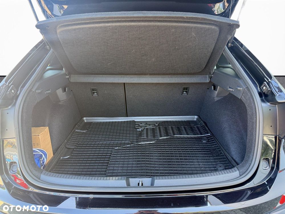 Volkswagen Taigo 1.0 TSI R-Line DSG - 35