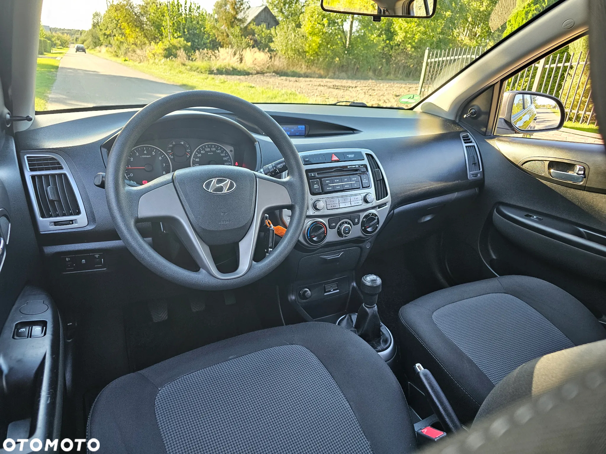 Hyundai i20 1.2 Fifa World Cup Edition - 12