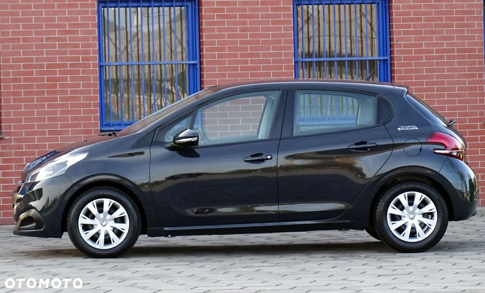 Peugeot 208 1.2 PureTech Style - 4