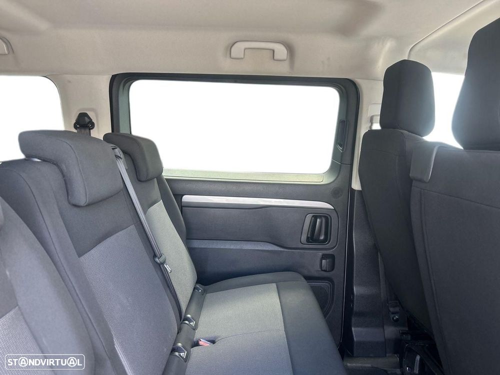 Toyota Proace Verso 2.0 D-4D L2 1.0T Comfort 9L - 8