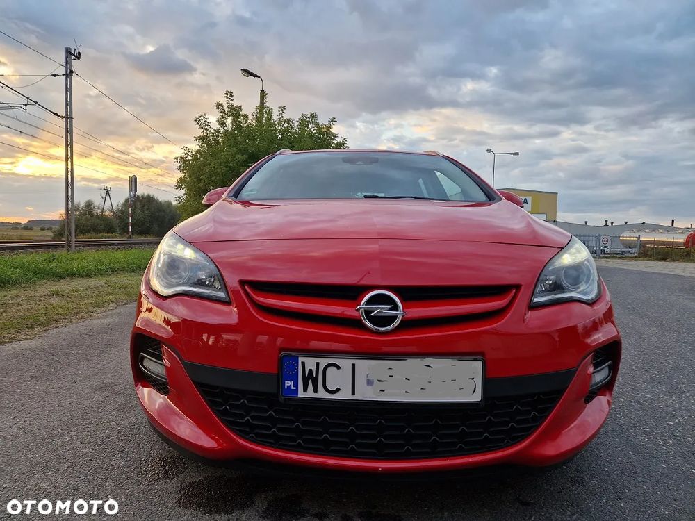 Opel Astra IV GTC 2.0 CDTI Bi-Turbo S&S - 10
