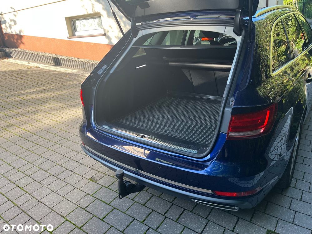 Audi A4 Avant 40 TDI quattro S tronic - 6