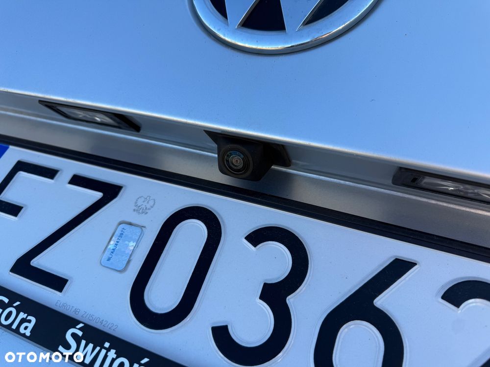 Volkswagen Multivan 2.0 TDI L1 DSG - 8