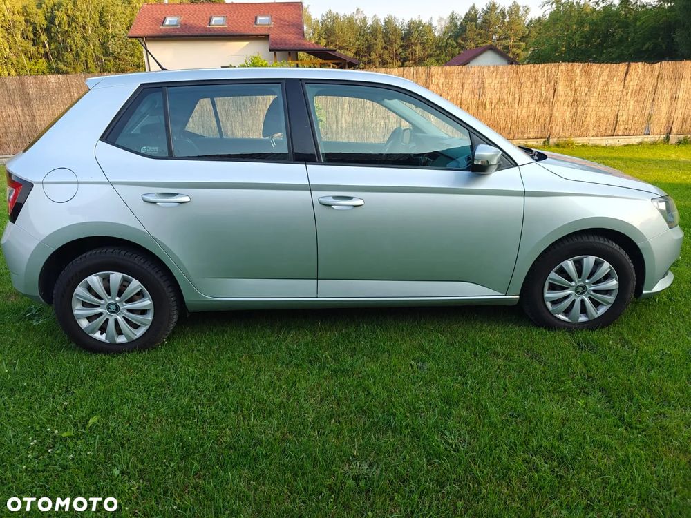 Skoda Fabia - 6
