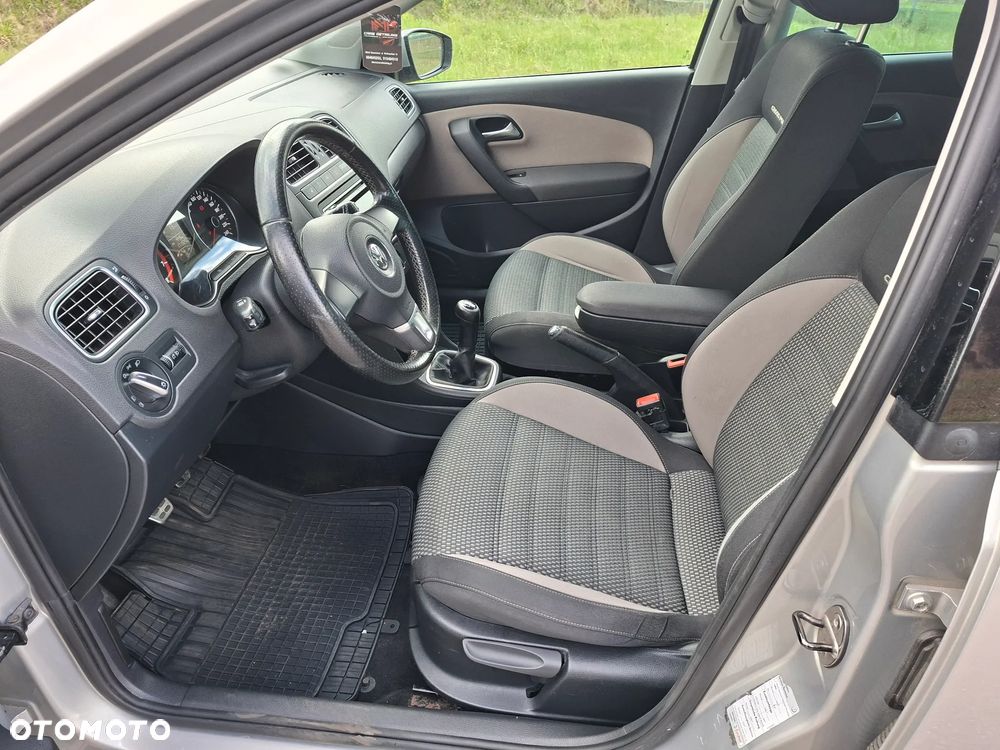 Volkswagen Polo Cross - 23