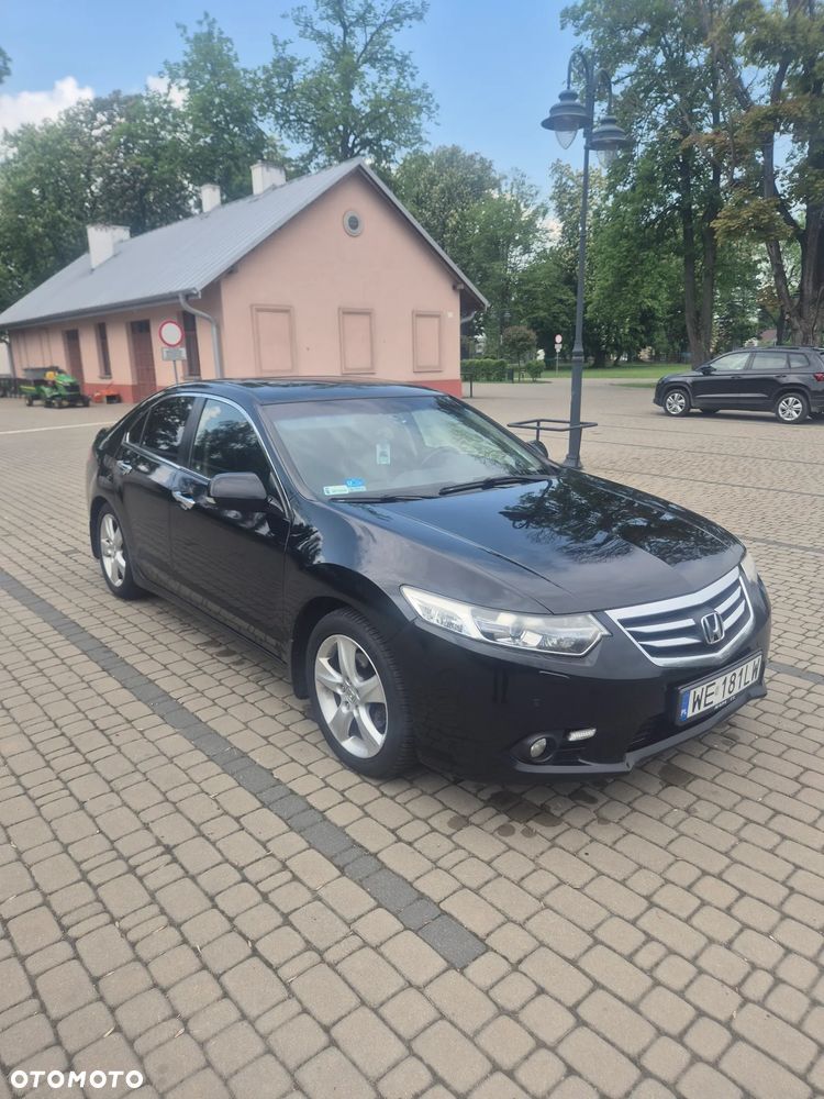 Honda Accord 2.0 Executive - 1