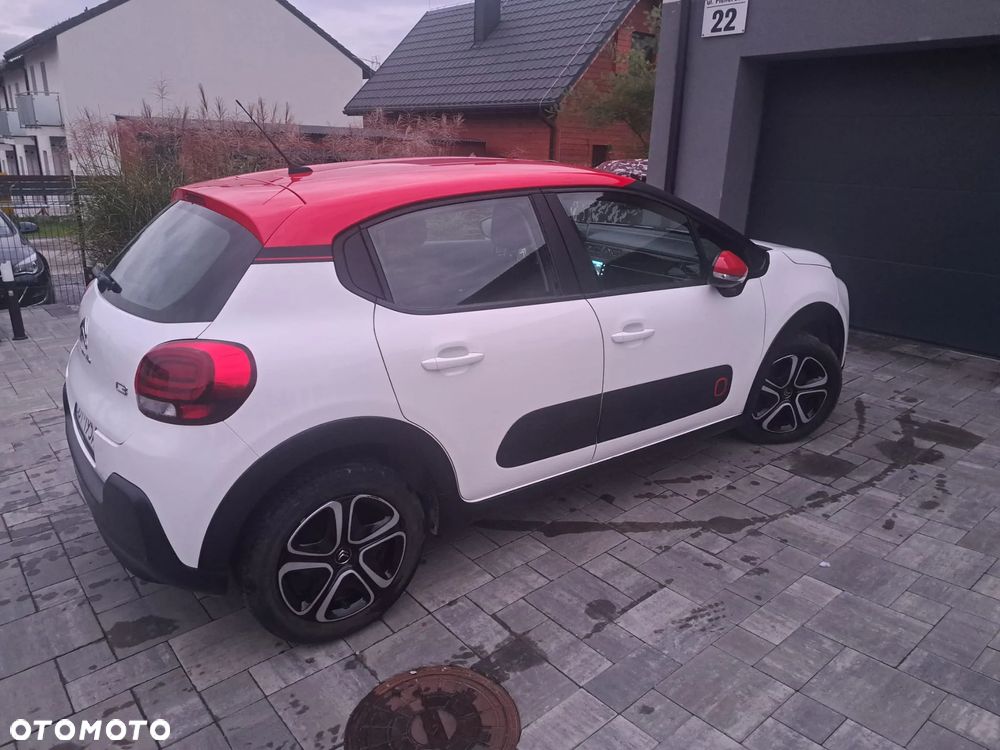 Citroën C3 1.2 PureTech Shine - 1