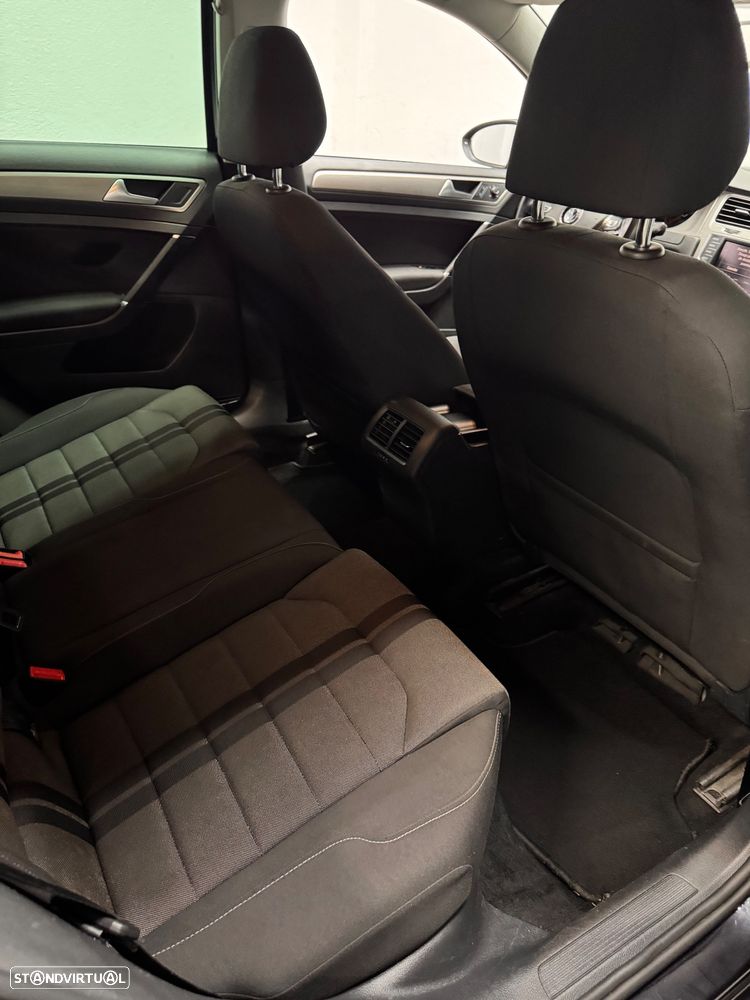 VW Golf 1.6 TDI 4Motion BlueMotion Cup - 10