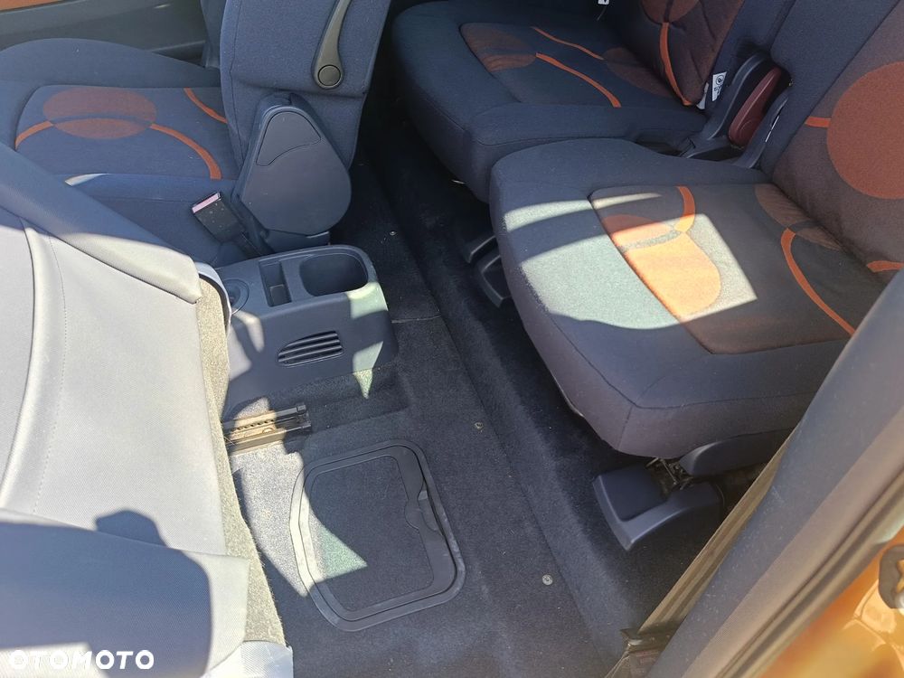 Peugeot 1007 1.4 Trendy - 15