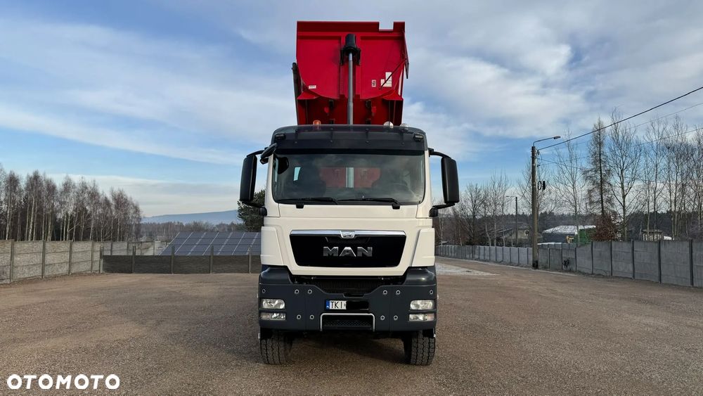 MAN MAN TGS 35.400 - 11
