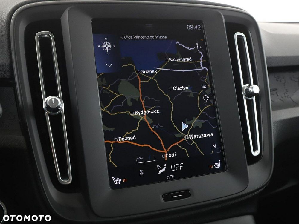 Volvo XC 40 T3 - 26