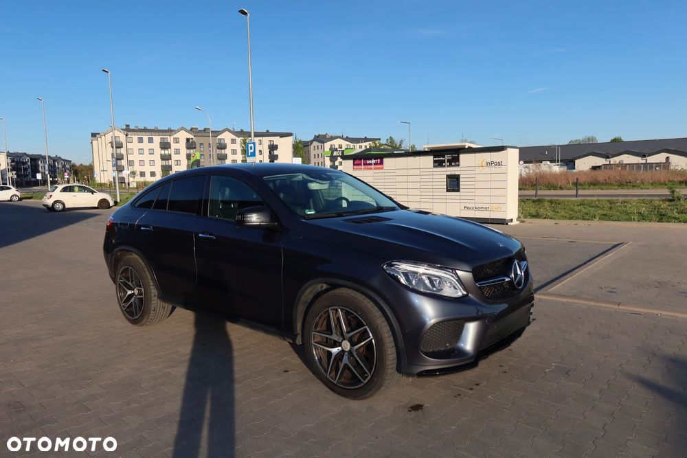 Mercedes-Benz GLE 350 d 4Matic 9G-TRONIC AMG Line - 6