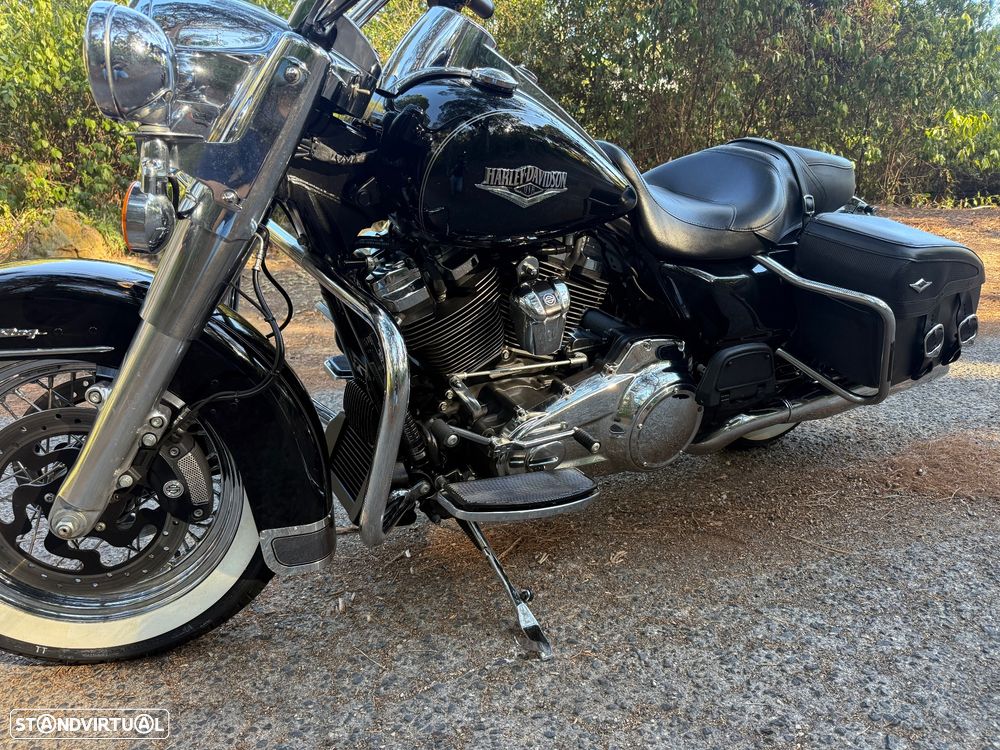 Harley-Davidson Road King 107 - 35