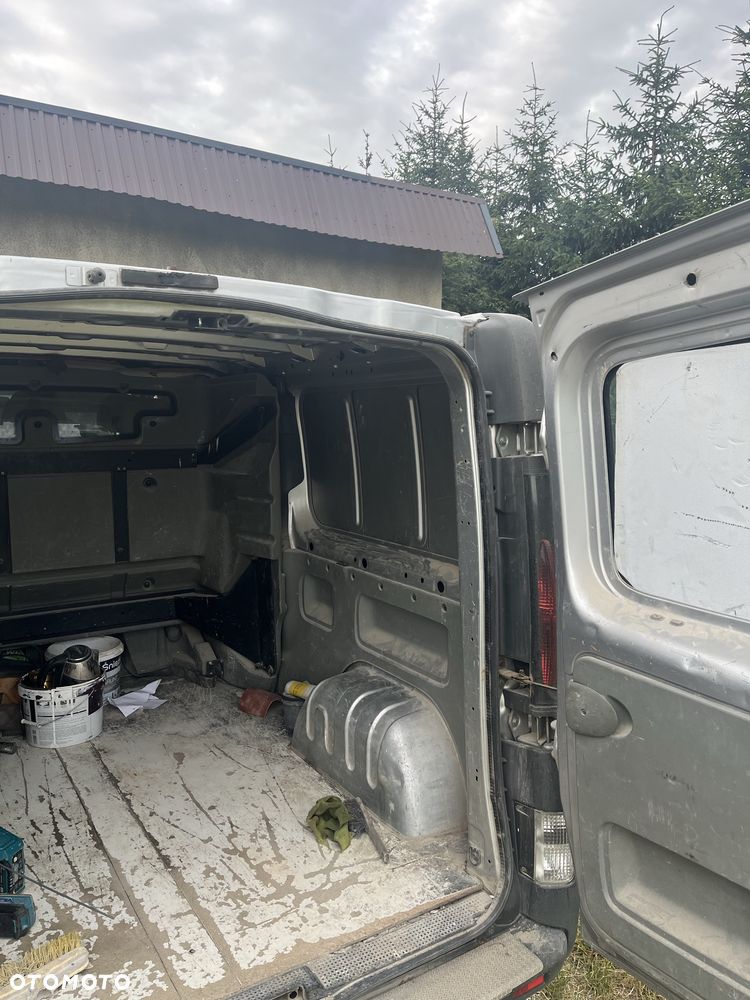 Renault Trafic - 6
