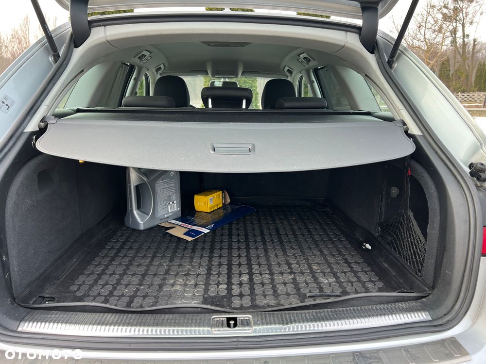 Audi A4 Avant 2.0 TDI Quattro S tronic - 16