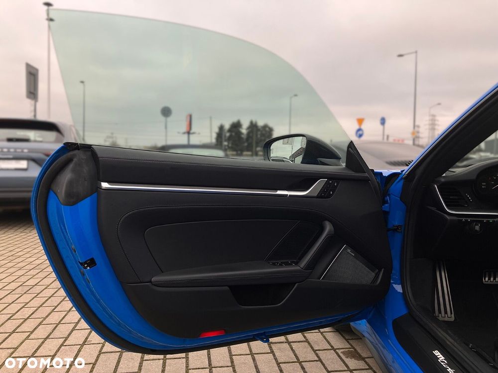 Porsche 911 Turbo S - 22