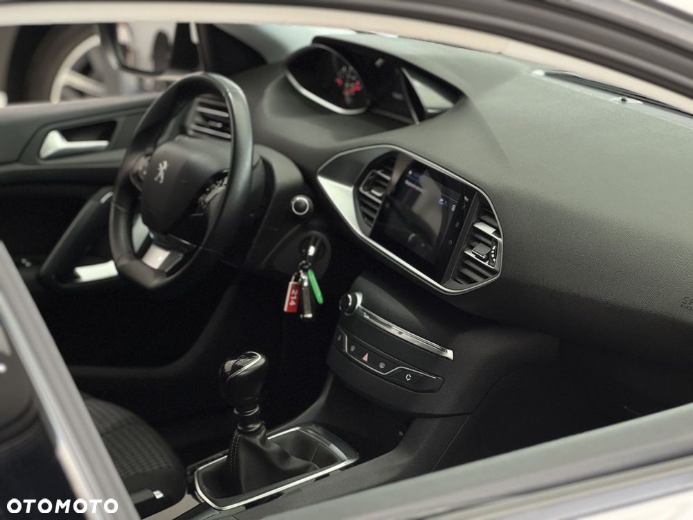 Peugeot 308 - 38