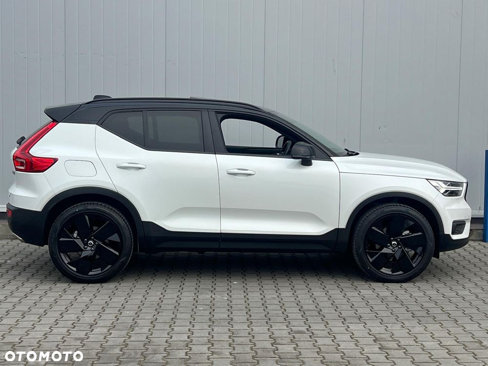 Volvo XC 40 - 1