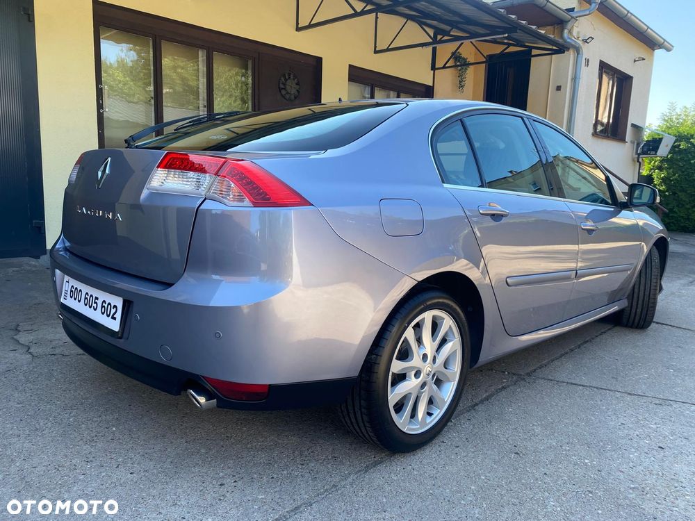 Renault Laguna - 3