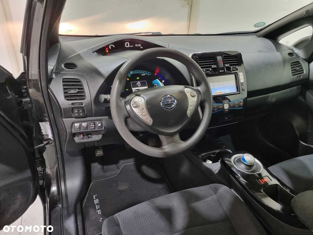 Nissan Leaf - 17