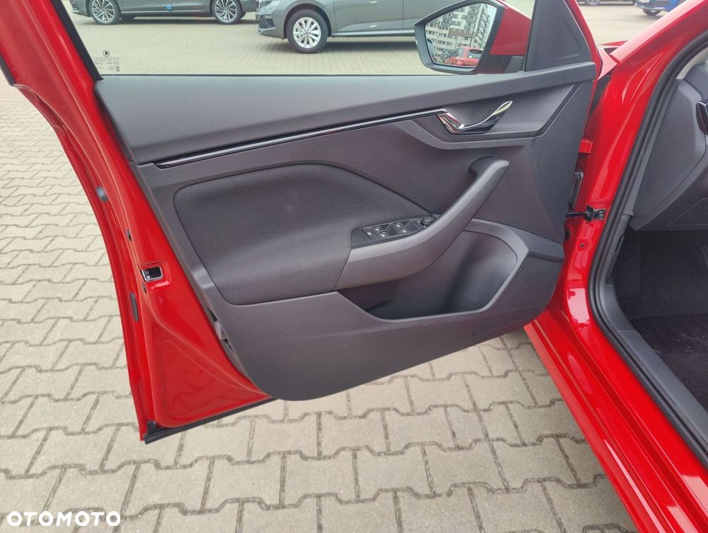Skoda Kamiq 1.5 TSI Drive DSG - 30